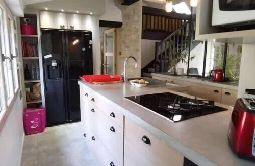 Senlis House | Charming and natural house