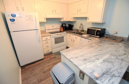 Miramar Beach House | Charming and Newly Remodeled Vacation Townhouse Located In The Secluded Sea Cabins Of Miramar Beach
