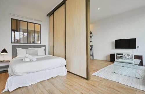 La Madeleine Apartment | Charming and quiet apartment on the main boulevard