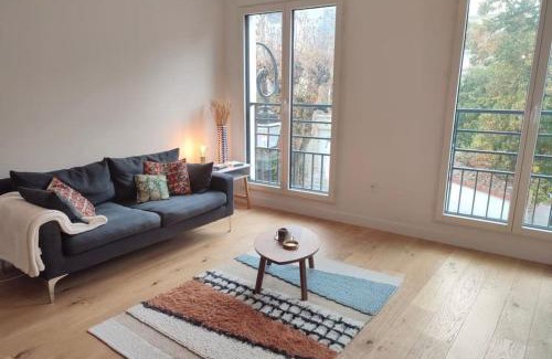 Saint-Cloud Apartment | Charming and Secure Fully-Equipped Apartment Close to Paris