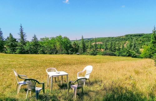 Soucirac House | Charming and spacious cottage with swimming pool in idyllic countryside.