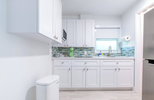 East Naples Apartment | Charming and Super-Located Studio in enjoyable Naples with Everything you need!