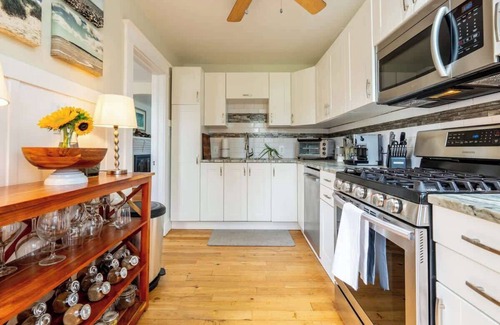 Eastport House | Charming Annapolis Retreat with Hidden Wine Room