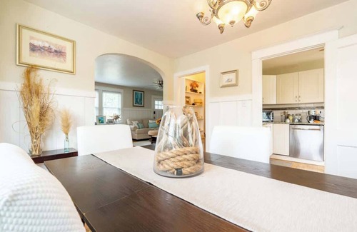 Eastport House | Charming Annapolis Retreat with Hidden Wine Room