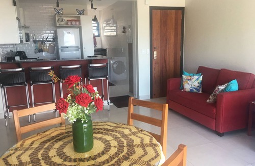 Praia Grande Apartment | Charming apartment with AC and ocean view.