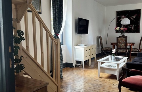 Bourg-en-Bresse Apartment | Charming apartment with reversible air-conditioning, 5 minutes from the center, pets welcome!