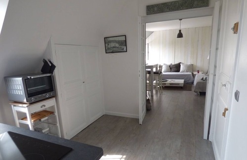 Pourville-sur-Mer Apartment | Charming apartment sea view 180 ° 1km Golf Dieppe beach walk 3 m