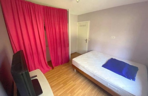 Prevessin-Moens House | Charming apartment near Switzerland