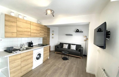 Le Fort Bloque Apartment | Charming apartment 2 to 4 people 200m from the beach with wifi