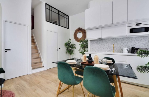 Quartier de Rochechouart Apartment | Charming apartment - 2BR/4P - Rochechouart