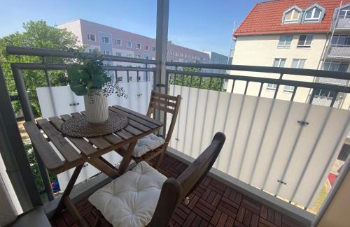 Magdeburg Apartment | Charming Apartment - Balcony - WIFI - Kitchen