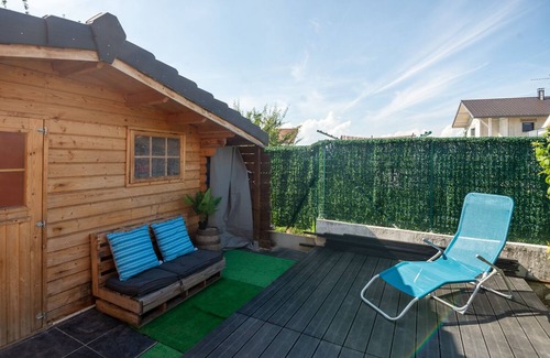 Larringes Apartment | Charming apartment between lake and mountains with terrace