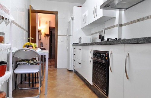 Fuengirola Apartment | Charming apartment with sea views and UK, French, German TV channels