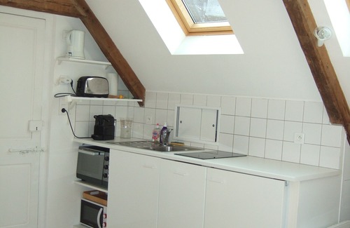 Granville Apartment | Charming apartment F2, full center, 200m from the beach, free parking prox