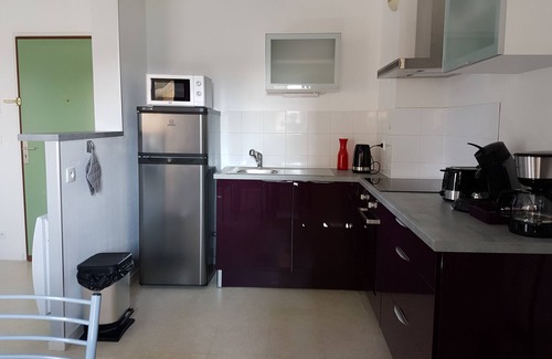 Luc-sur-Mer Apartment | Charming apartment in small residence 50m from the beach in luc sur mer