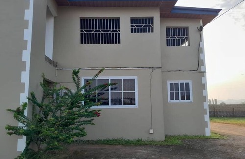 Sekondi-Takoradi Apartment | Charming Apartment in awesome Takoradi with AC