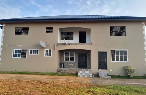 Sekondi-Takoradi Apartment | Charming Apartment in awesome Takoradi with AC
