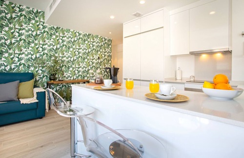 Plaza de Toros Vieja Apartment | Charming apartment in Malaga. Maria Zambrano