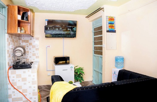 Nakuru Apartment | Charming apartment in peaceful Naivasha lake view side
