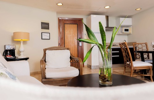 Puerto Bahia Apartment | Charming Apartment in Puerto Bahía The Bannister with Balcony and Sea View.