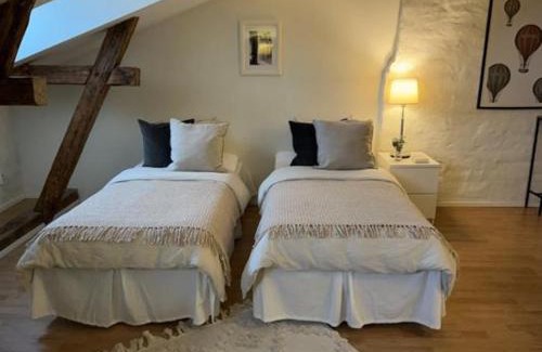 Norrmalm Apartment | Charming Apartment in Stockholm City 913