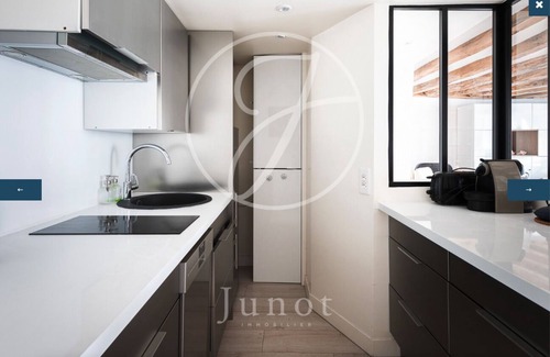 Saint-Thomas-d'Aquin Apartment | Charming apartment in Saint-Germain des Près