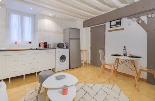 Etampes Apartment | Charming apartment in the heart of Etampes, near Paris