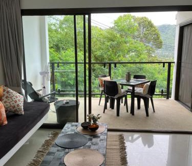 Maret Apartment | Charming apartment near Lamai beach with king size bed