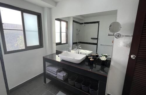Maret Apartment | Charming apartment near Lamai beach with king size bed
