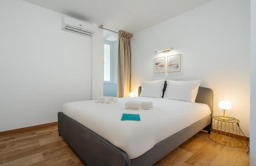Praia da Rocha Apartment | Charming Apartment W/Pool & Balcony in Portimão by LovelyStay