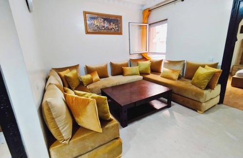 Camp El Ghoul Apartment | Charming apartment with AC in Marrakesh