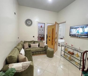 Bni Makada Apartment | Charming apartment with a small garden