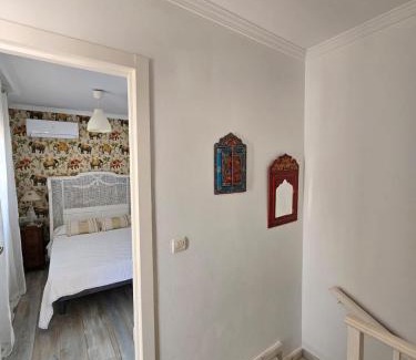 Malaga-Este Apartment | Charming Apartment with Terrace Beach and Sun