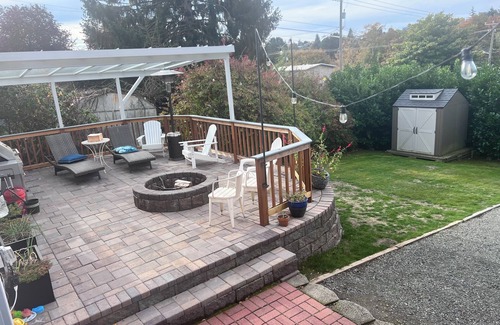 Magnolia Apartment | Charming apartment with Free Parking in magnolia Seattle
