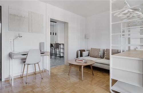 District 9 Apartment | Charming Apartments in Zurich 4