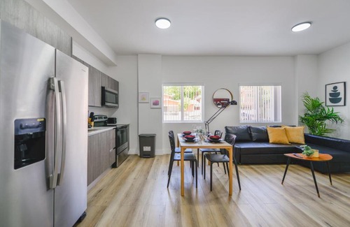 East Little Havana Apartment | Charming Apt Near to Stadium LoanDepot Park
