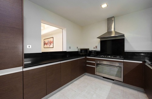 Palm Jumeirah Apartment | Charming Apt with Arabesque Sea View on the Palm Jumeirah