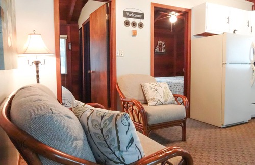 Balsam Lake Cabin | Charming Balsam Lake Waterfront Cabin/Cottage-Twinhome