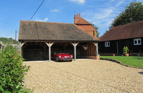 Dorking House | Charming barn conversion cottage in a beautiful, quiet and rural location