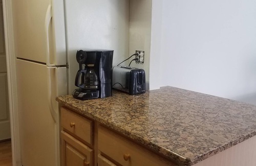 Brigantine House | Charming Beach block getaway! Leave your sheets, towels at home! You're on VACA!