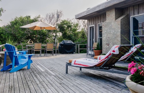 Fire Island Pines House | Charming Beach Cottage Steps from beach with delightful ocean views