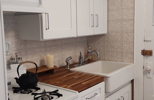 North End House | Charming Beach Cottage, Newly renovated. located in Ocean City Nj.