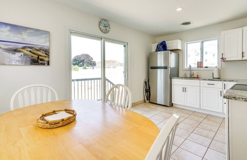 Beach Haven West House | Charming Beach Haven West Home: 1 Mi to Beach!