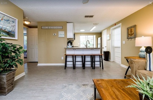 Horton Shores House | Charming Beachside Duplex