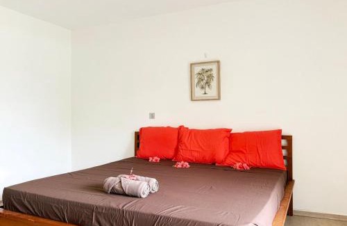 Bora Bora Apartment | Charming beachfront studio