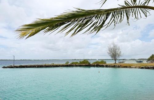 Bora Bora Apartment | Charming beachfront studio