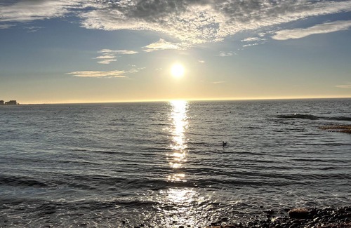Morgan Point House | Charming beachhouse - 2 min walk to the beach