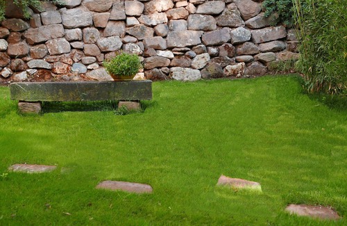 Les Mayons Cottage | Charming Bed and Breakfast in the heart of the Maures Nature Reserve