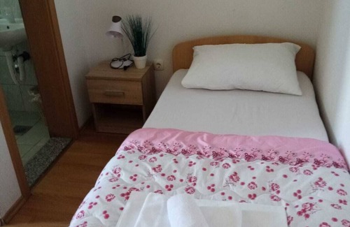 Medjugorje Bed & Breakfast | Charming bed & breakfast with 9 bedrooms and WiFi, AC in enchanting Međugorje