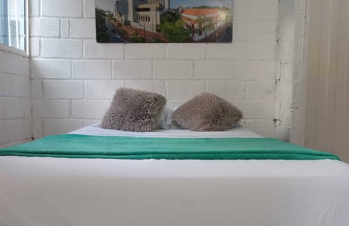 Taganga Bed & Breakfast | Charming bed & breakfast with 6 bedrooms and WiFi, AC in brilliant Taganga